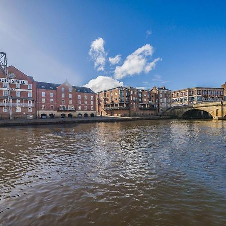 Woodsmill Quay Riverside Apartment - Heart Of York Extérieur photo